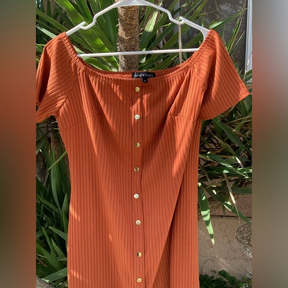 Orange Off the Shoulder Dress - Picture 4 of 6